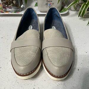Dr. Scholl’s Loafers with Rubber Bottom - Size 6